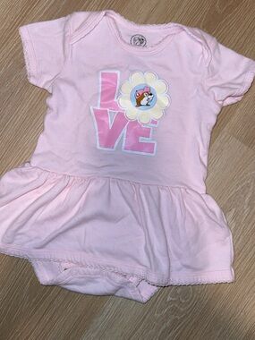 Buc-ee's Pink Baby Love Graphic Onesie Dress